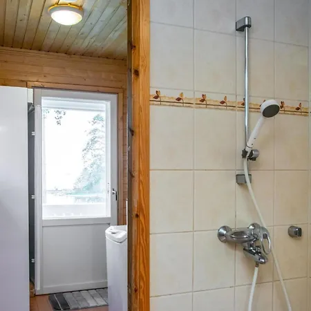 Holiday home Jaenoenranta By Interhome