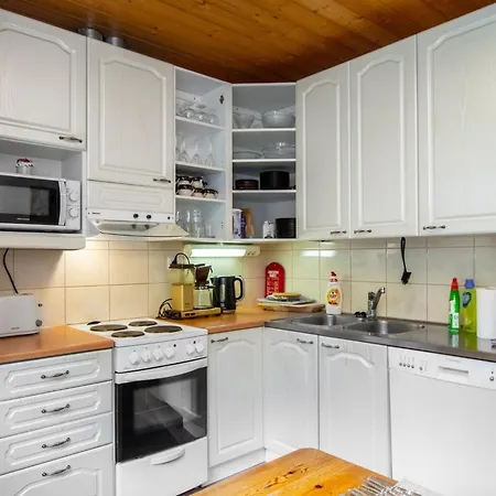 Holiday home Jaenoenranta By Interhome Hattusaari